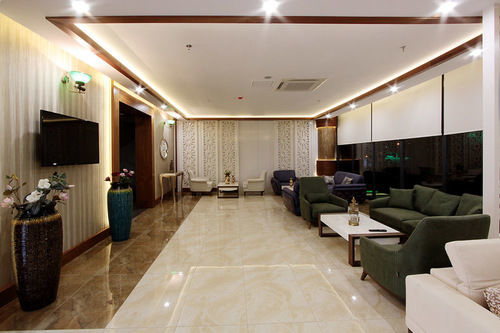 Otel Forum 3*